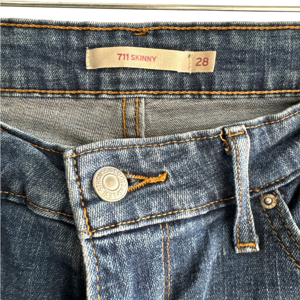 Levi's Blue 711 Skinny Jeans with Classic Indigo Wash